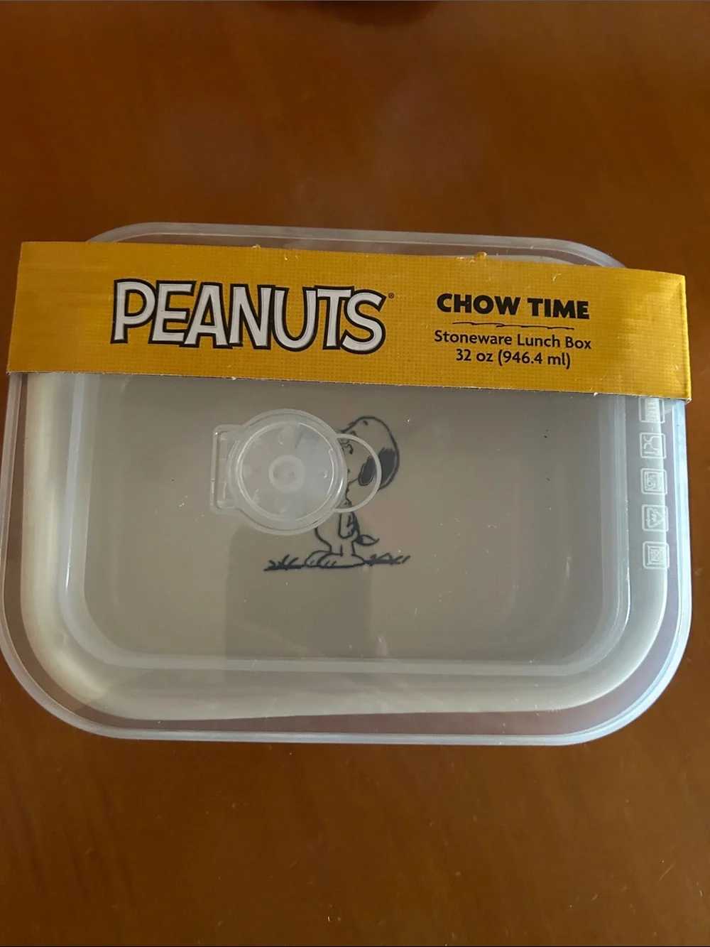 Peanuts Snack Container